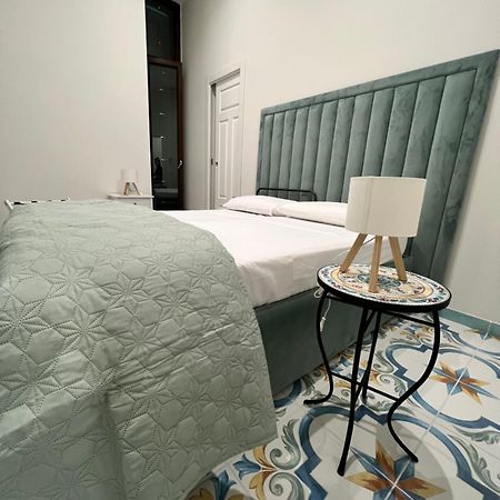 Dei Gerolomini Hotel Napoli Eksteriør billede